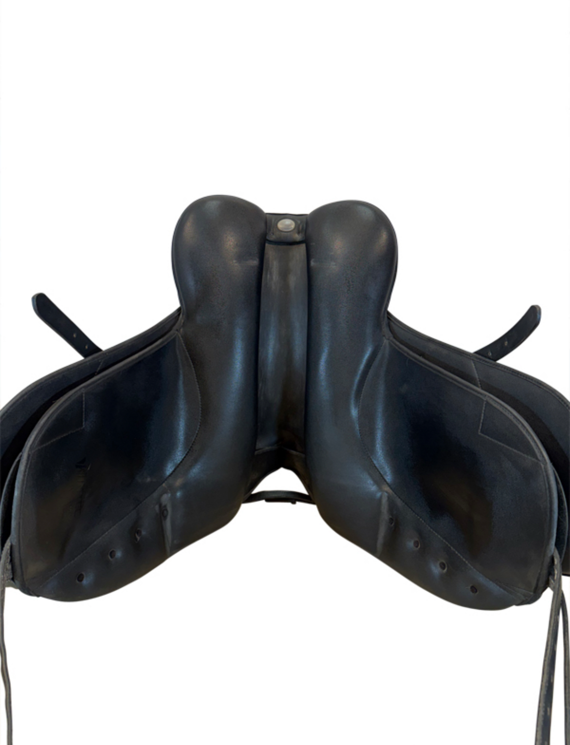 17.5Inch Used Wintec Dressage Saddle Medium Tree Isabell - Image 4