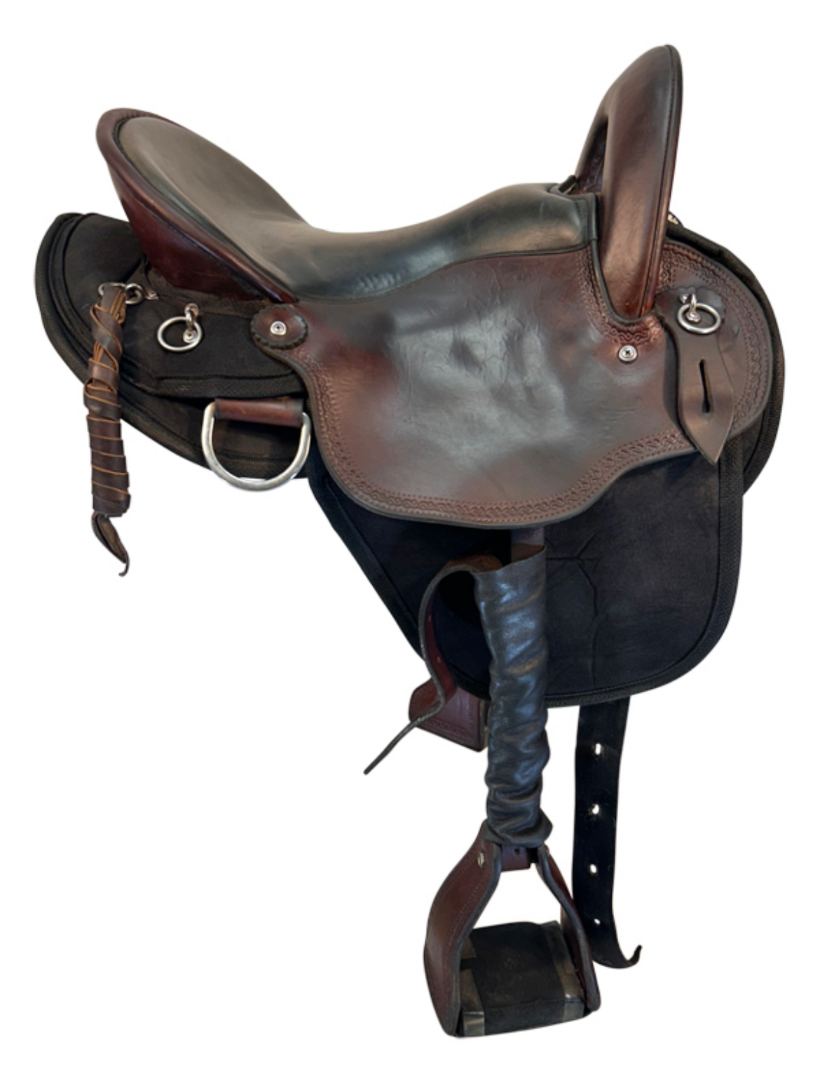 16 Inch Used Crest Ridge Saddley Endurance Saddle Wide Tree - Image 2