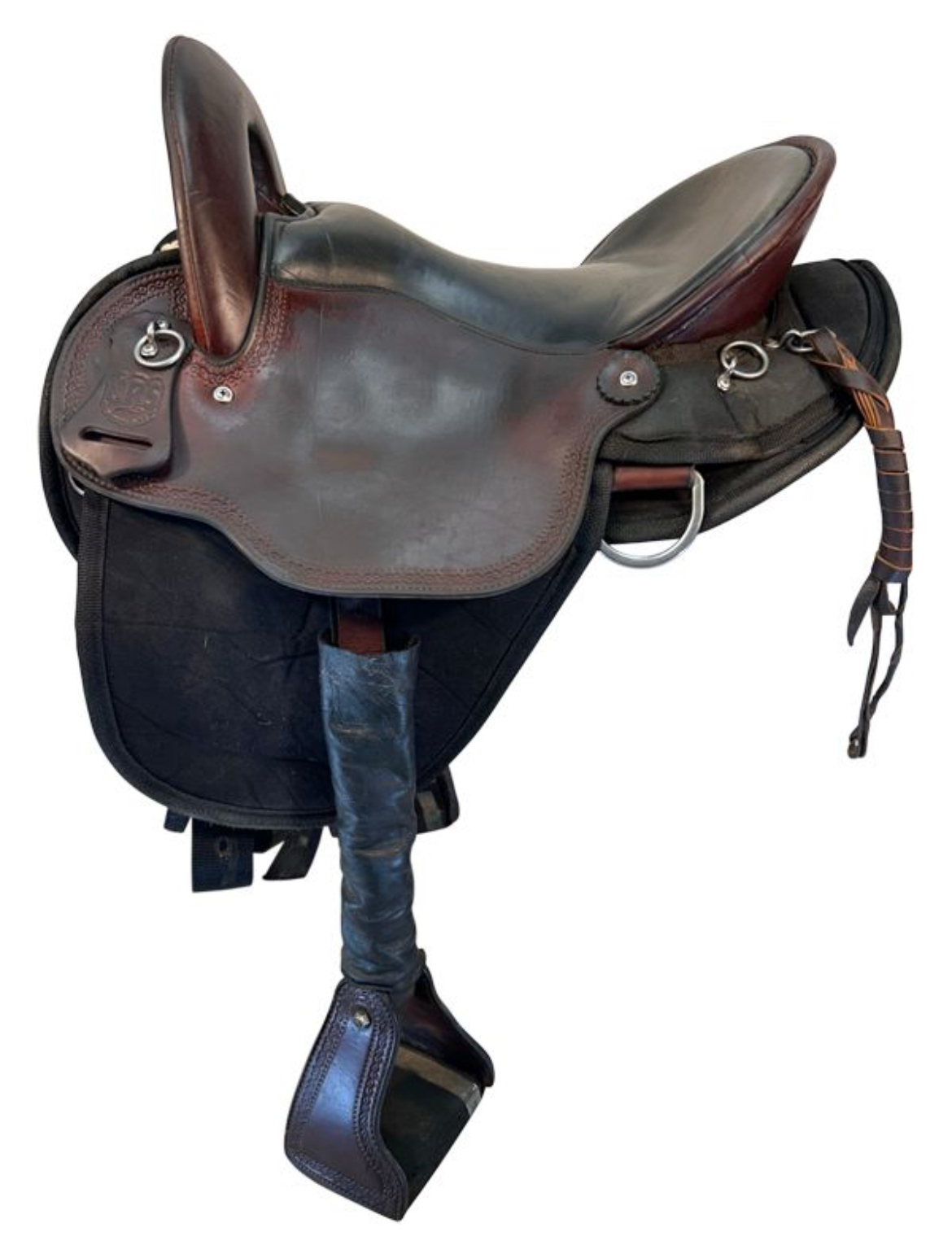 16 Inch Used Crest Ridge Saddley Endurance Saddle Wide Tree